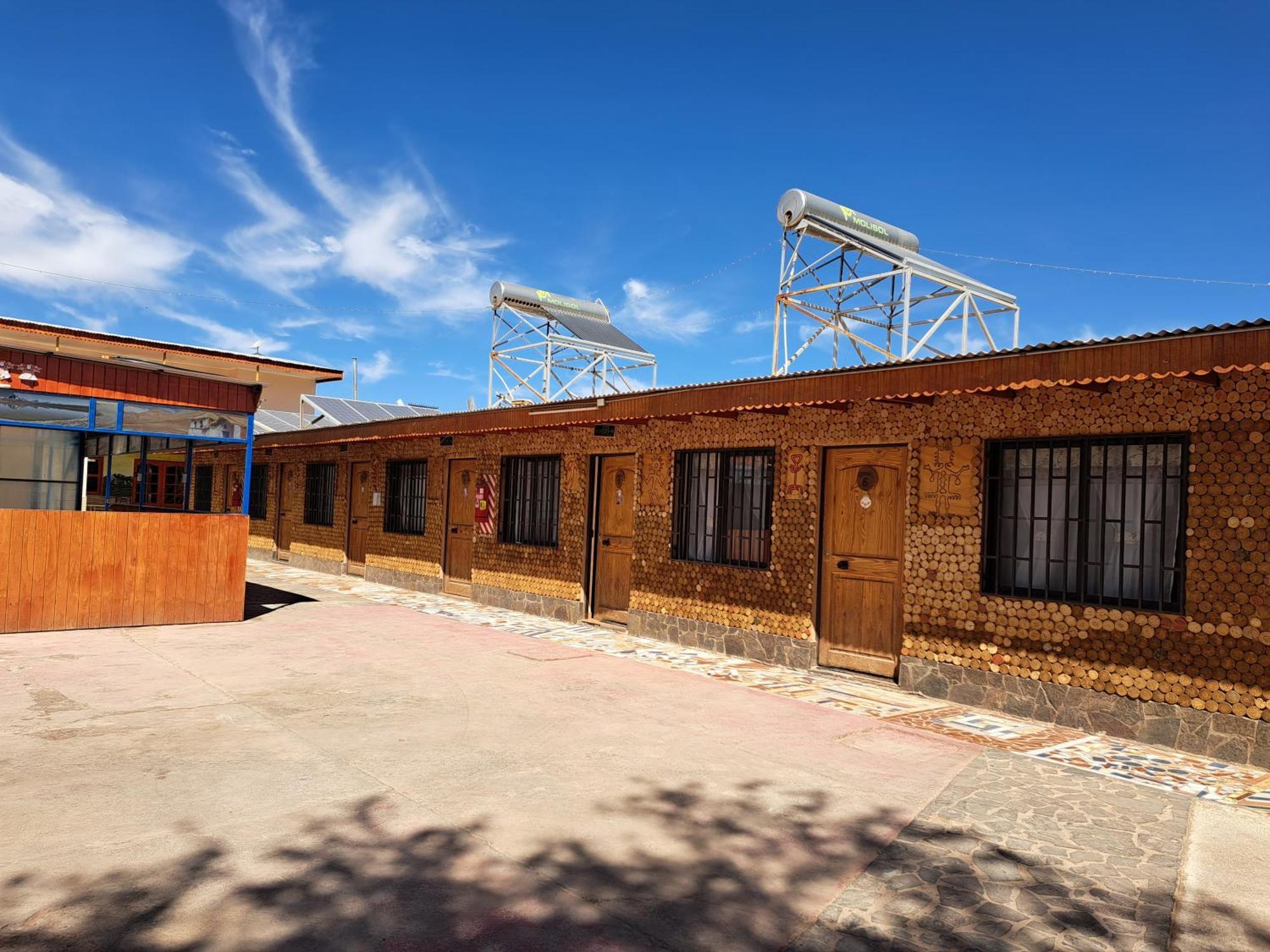Hostal El Amigo Lucho San Pedro de Atacama Ngoại thất bức ảnh