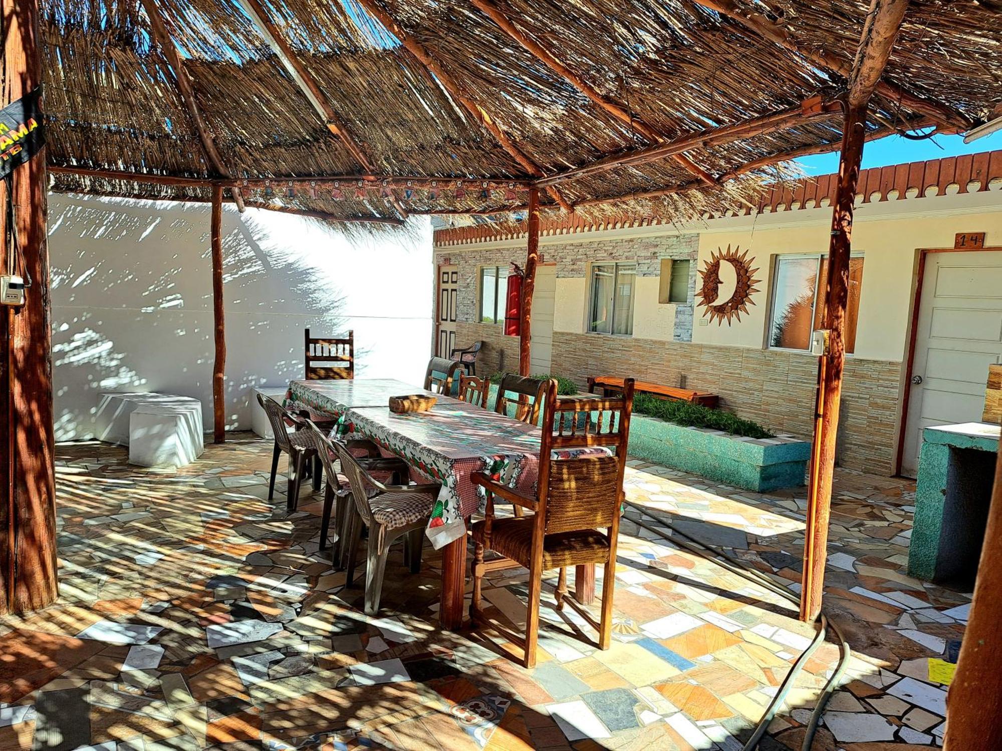 Hostal El Amigo Lucho San Pedro de Atacama Ngoại thất bức ảnh
