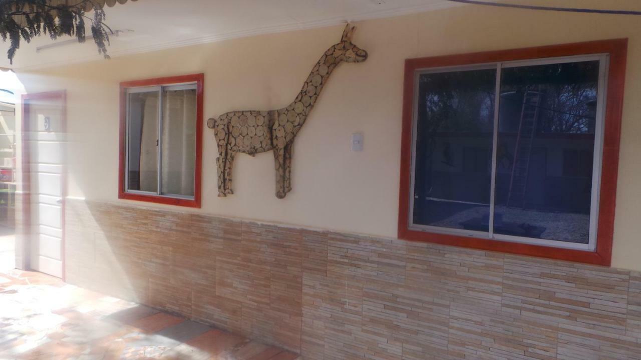 Hostal El Amigo Lucho San Pedro de Atacama Ngoại thất bức ảnh